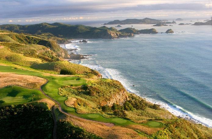 att glömma!! Kauri Cliffs, som ligger en dryg timme norr om Paihia.