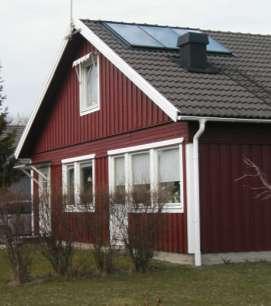 Pelletseldningen avstängd maj sept. Solfångare för tappvarmvatten hos familjen Skoglund i Arboga.