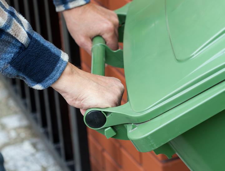 PFAS en miljöfråga Fråga Anna I Uppsala får vi vårt dricksven från Uppsalaåsen, en rullstensås som sträcker sig från Gävlebukten Södertörn.