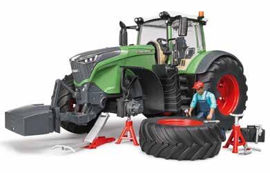 380:- Leksakstraktor Fendt 1050 Vario Bruder, skala1:16 med mekaniker, från 4 år Art nr