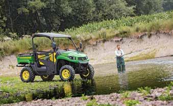 152 000 kr JOHN DEERE TX JOHN DEERE TE JOHN DEERE TS För manskapsförflyttning och lättare material i lasten. John Deere TX har endast bakhjulsdrift, men dock komplett med differentialspärr.