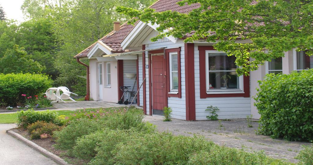 Hos oss är kundservicen i dokumenterad toppklass och med vårt stora fastighetsbestånd erbjuder vi största valfriheten i Karlshamn.