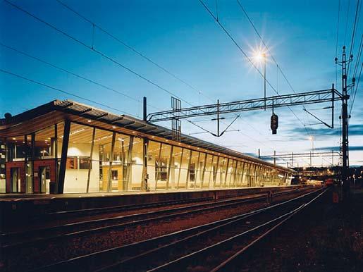 Lösningen blev också utrymmesbesparande då bussen nu angör terminalen diagonalt och inte parallellt som tidigare.