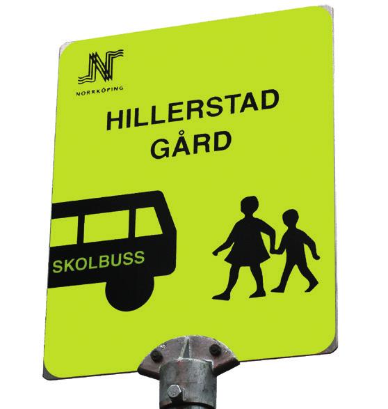 Trafiksäkerhet vid hållplatsen Att tänka på vid hållplatsen om någon möter barnen efter skolan, stå på samma sida som bussen stannar på!
