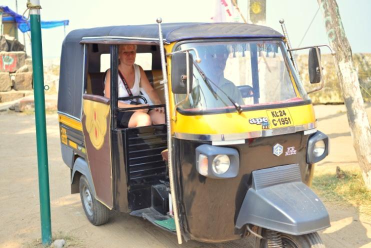 En rickshawtur blev det också mest för att det bör man väl ha testat i