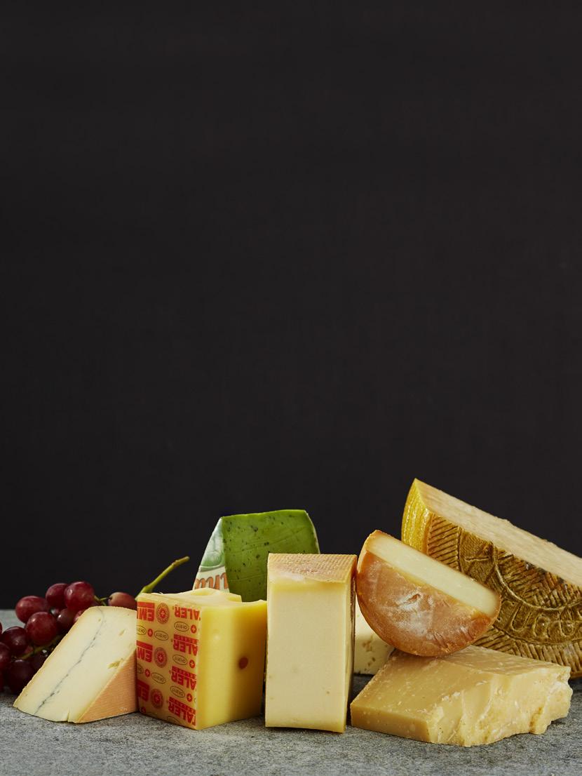 EN VÄRLD AV SMAKER I Skånemejerier Storhushålls sortiment finns totalt över 300 olika ostar.