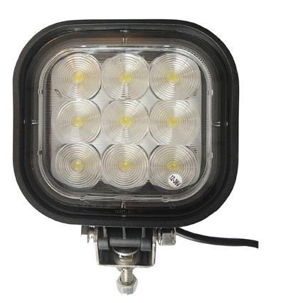 Effektiv LED Arbetsbelysning En LED arbetslampa med 9 dioder som ger en bred ljusbild, 1492 verkliga lumen (2160 teoretiska).