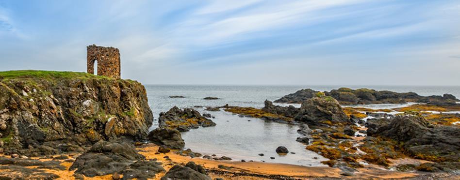 Fife Coastal Path, Kirkcaldy Crail, 4 nätter 1 Vandra i Skottland Fife Coastal Path, 4 nätter Kirkcaldy - Crail, 3 vandringsdagar Vill du uppleva ett riktigt skotskt äventyr?