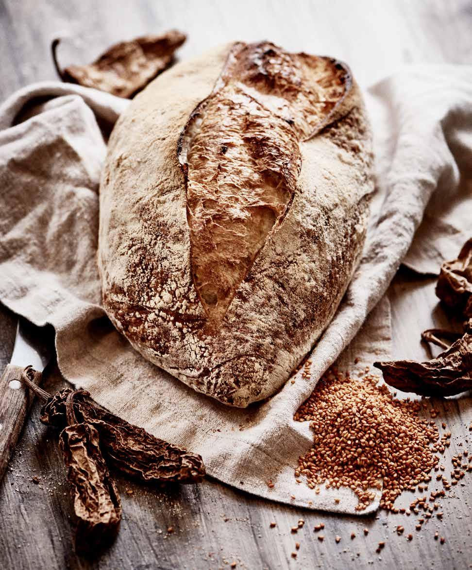 Dessa utsökta & salta sesamfrön får du bäst till genom att rosta tillsammans med vitlök, salt, sojasås, socker & röd paprika.