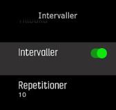 1. Innan du startar en träningsregistrering öppnar du sportlägesalternativen genom att dra uppåt eller trycka på den nedre knappen. 2.