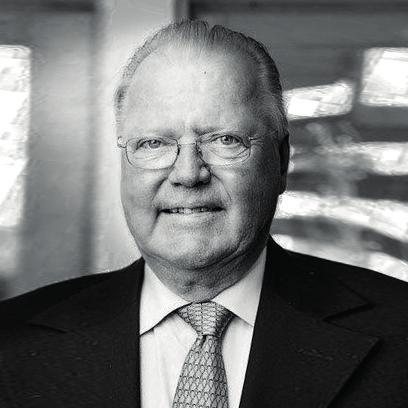 Richard Pantzar, Styrelseledamot Richard Pantzar är vd för Orvaus AB som är huvudägare i OEM International AB och bedriver investeringsverksamhet på den svenska fastighetsmarknaden.