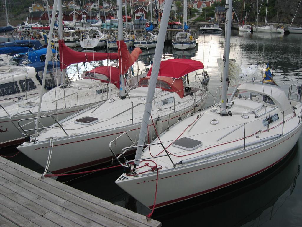 De gästande båtarna var Ayla med familjen Ahlström, Marlin med familjen Andersson, Märta med Sven Sarnell som ensam kapten samt Hajpåna med familjen Harald.