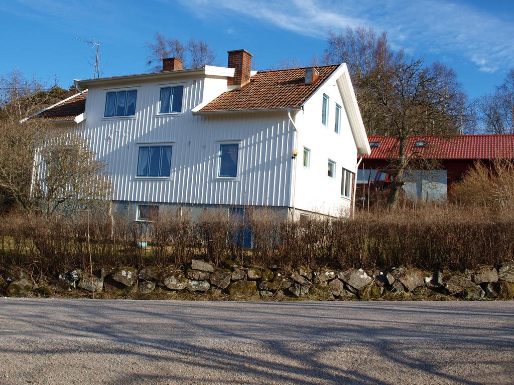 Hertha Gustavsson föddes 1928 på en gård i StalaTegneby.