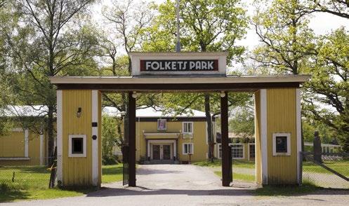 Rosdala glasbruk Folkets Hus och park i Norrhult är byggnadsminne sedan 1999. Foto: Jörgen Ludwigsson, Kulturparken Småland AB. dala glasbruk etablerades här 1895.