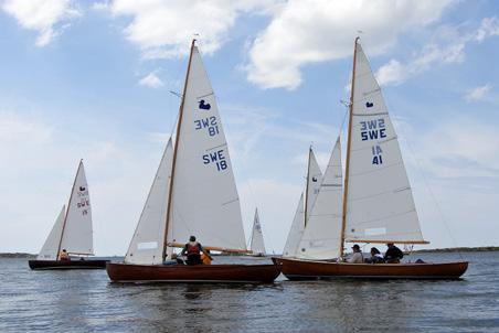 Solen sken under båda seglingarna och det soliga vädret lockade rekordmånga åskådare och det blev en mycket lyckad regattadag på GKSS.