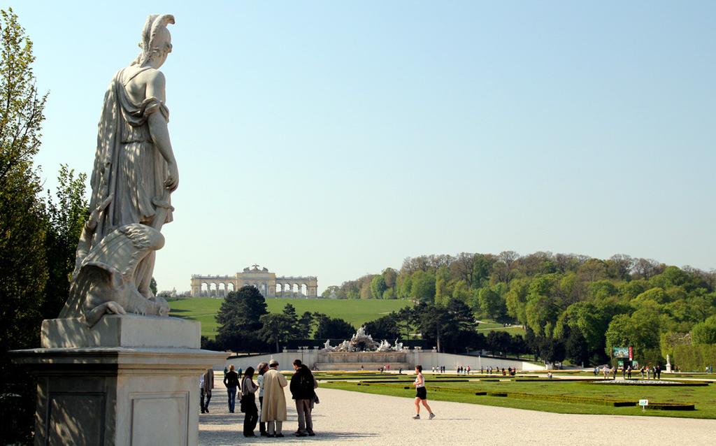 Schönbrunns slottspark anlades under kejsarinnan