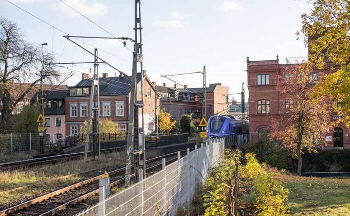 Armaturkurvan en flaskhals för tågtrafiken i södra Sverige Infrastruktursatningar Tåg och järnväg Utveckling av befintlig järnväg och tågtrafik Tågresandet i Skåne och Lund har haft en stark