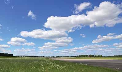 skolefly og en placering midt i den svenske termik-autostrada?