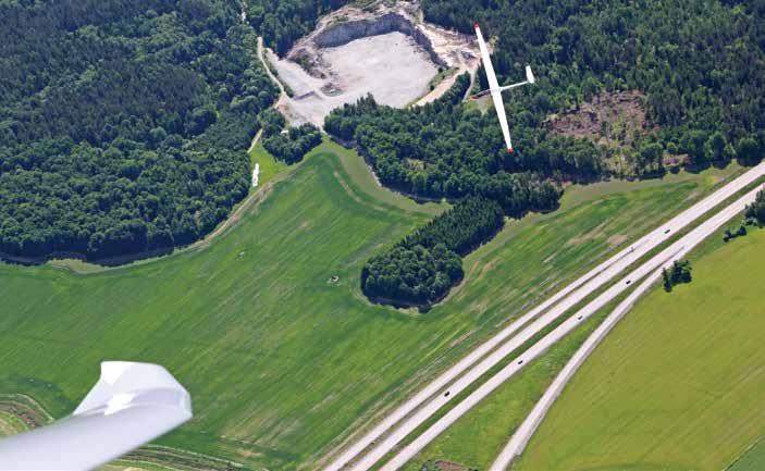 Gigantiske 2000 meter står til rådighed, og det så ganske rigeligt for bugsering med Dynamic, og i praksis benytter klubben bare halvdelen af banen.