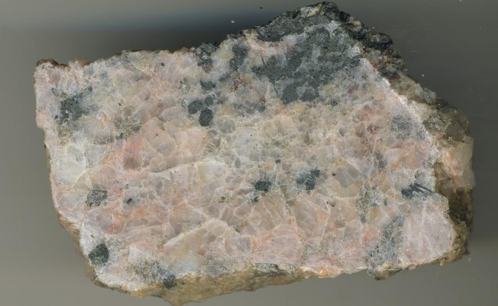Mineralsammansättning, textur och struktur har dokumenterats. 3.