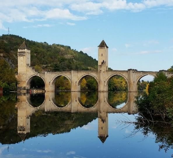 Krävande vandring 29 km Dag 15 Cajarc Limogne-en-Quercy Efter två långa vandringsdagar är denna dag betydligt lättare.