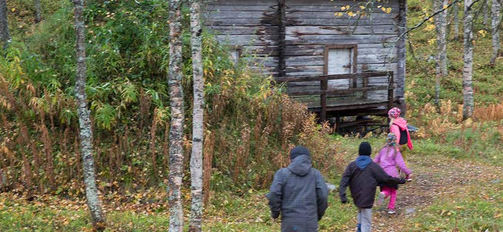 Skola & utbildning Skola & utbildning Barn- och utbildningsverksamheten i Sorsele består av förskolor i centralorten Sorsele, Blattnicksele, Ammarnäs och Gargnäs.