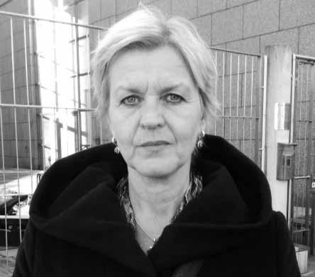 Intervju med Tina Törnlind, arbetsförmedlare Känslan av maktlöshet kan bli bedövande Tina Törnlind, arbetsförmedlare vid Arbetsförmedlingen Etableringen i Spånga/ Tensta, upptagningsområde Stockholms