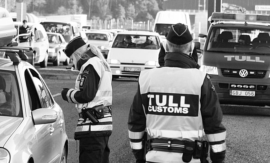 4 LÄGESBILD ORGANISERAD BROTTSLIGHET Foto: Tullverket Inledning och bakgrund Lägesbild organiserad brottslighet 2017 är en lägesbild av den organiserade brottsligheten inom Tullverkets ansvarsområde,