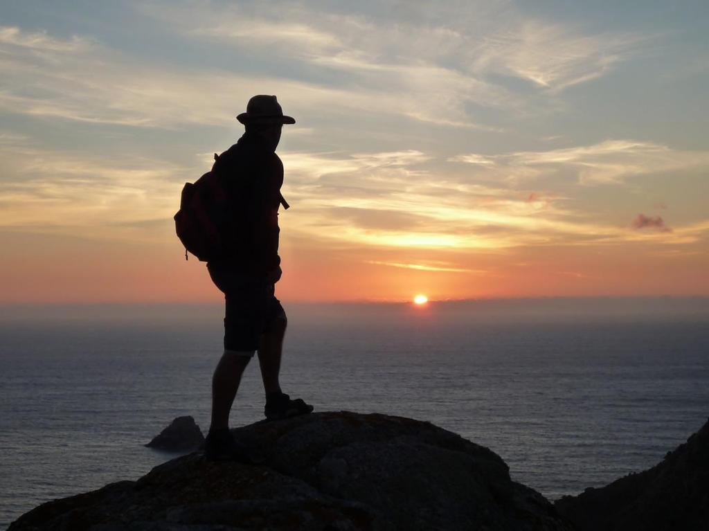 PILGRIMSVANDRING SANTIAGO DE COMPOSTELA Följ i pilgrimernas fotspår på ett behagligt sätt!