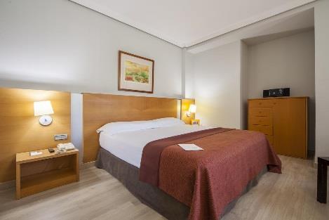 29 30 SEP PONFERRADA AC HOTEL PONFERRADA **** Avenida Astorga 2 24400 Ponferrada Ett fint hotell som ligger nära stadens mest populära