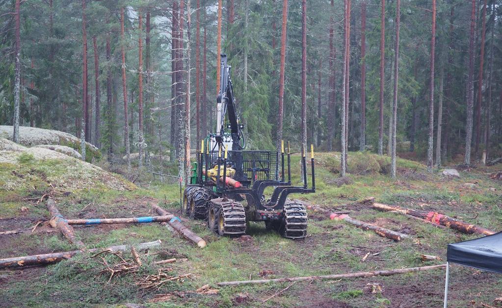 I bilden visas båda positionerna där den blå respektive röda stocken kunde placeras.