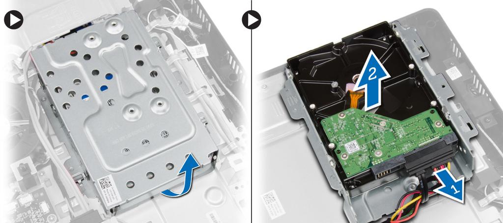 Koppla bort hårddiskkabeln från hårddisken. 5.