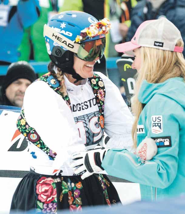 Jedna z prvých, ktorá sa s ňou lúčila, bola najjagavejšia hviezda súčasného zjazdového lyžovania Američanka Mikaela Shiffrinová.