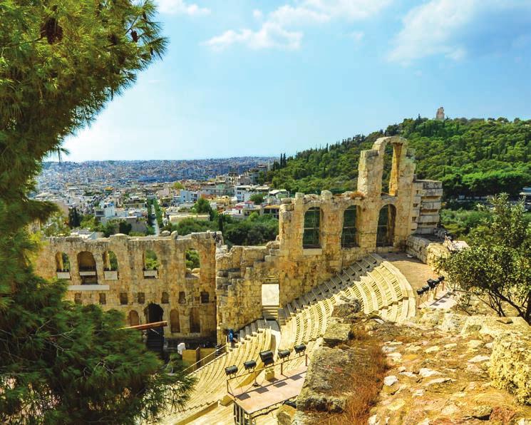 cetatea medievala, dar si farmecul deosebit din centrul vechi al orasului, cu ateliere mestesugaresti si magazine de suveniruri. Ne deplasam apoi spre Manast.