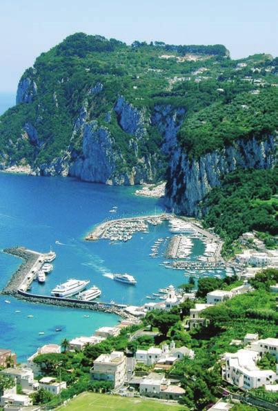 12 ITALIA Coasta de Azur si Insula Capri 429 Piata Del Campo, Siena, Italia Ziua 1. BUCURESTI - PORTILE DE FIER - BELGRAD (cca. 595 km) Plecare din Bucuresti, la ora 6.