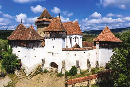 Turda - Cluj - Napoca - Valea Ariesului - Campeni - Ghetarul Scarisoara - Pestera Ursilor - Tebea - Castelul Corvinilor - Biserica Densus - Ulpia Traiana Sarmisegetuza - Alba Iulia Ziua 1.