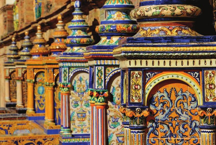 Pentru turistii din alte orase din Romania din care exista zboruri spre Madrid, se va face o oferta personalizata utilizand acele zboruri si, in functie de orarul de zbor, eventual transfer privat