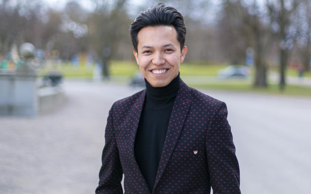 Alireza, född 1996 i Bamyan, Afghanistan Jag definierar inte mig själv som ensamkommande flyktingbarn. När ska man sluta att betraktas som ensamkommande? Ett år efter att man har kommit? Två år?