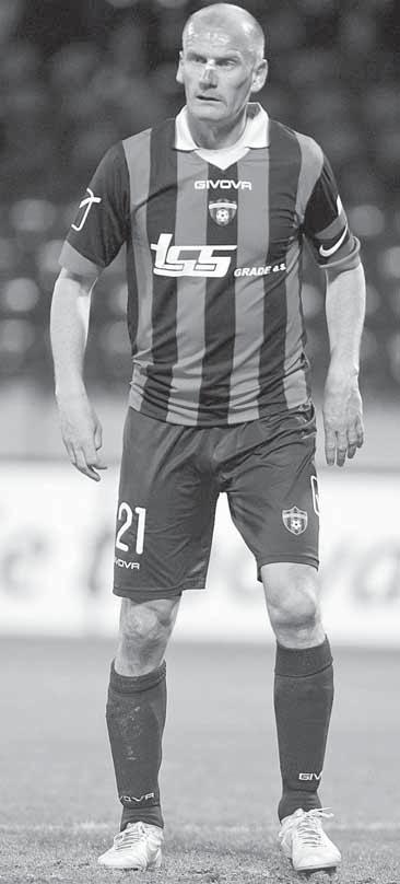 www.sport.sk FUTBAL 9 UDALOSTI CORGOŇLIGOVEJ JESENE UDALOSTI CORGOŇLIGOVEJ JESENE Korupčná stávková aféra už aj na Slovensku!