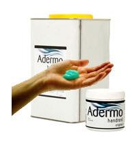 Adermo Tvålcreme levereras i antingen bomb eller dunk och har en neutral doft.