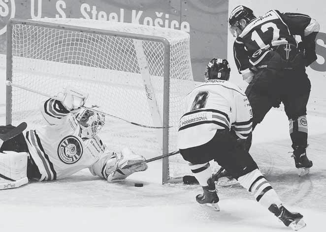 www.sport.sk HOKEJ 29 EXTRALIGOVÝ TELEGRAM + Banská Bystrica vyhrala päť zápasov za sebou. + Útočníkovi Žiliny Romanovi Tomasovi to páli. V treťom zápase po príchode pod Dubeň strelil už 5. gól.