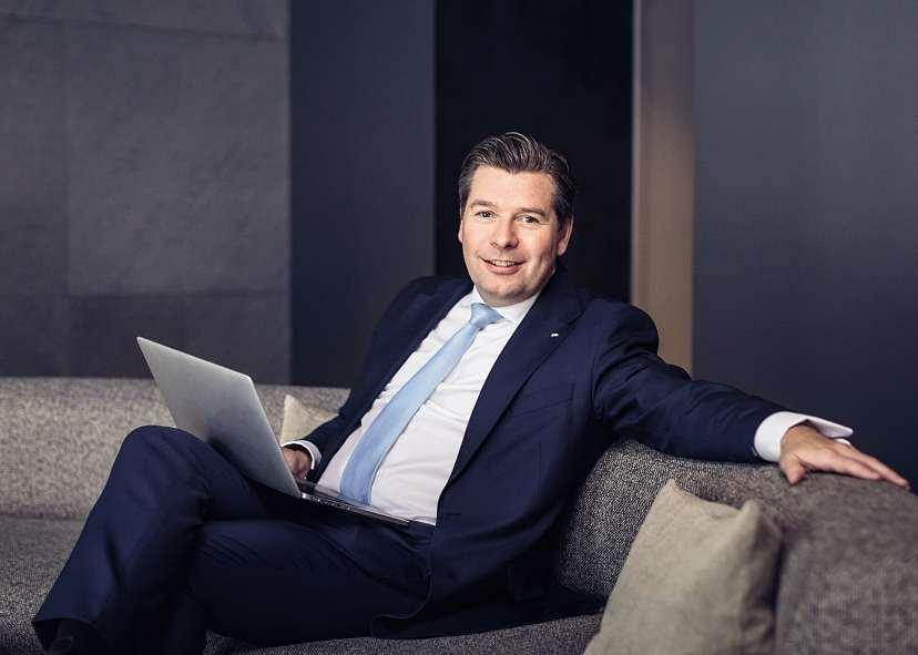 VD har ordet Vi ökar tempot i omvandlingen av banken.