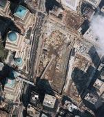 Den psykosociala påverkan Bild 7. Före och efter attacken. Den vänstra flygbilden över World Trade Center är tagen i juni 2000, den högra i september 2002.