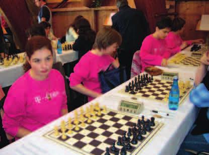 Foto: Walter Kastner Alisa Maric och Pia Cramling satt på toppborden i CC Podgorica.