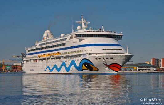 Passagerare: 2050 1 AIDAmar Rederi: Aida Cruises Byggd: 2012 Längd: 253