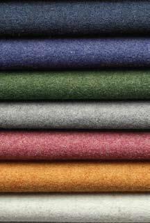 % pure new wool Abrasion resistance > 50 000 / Martindale LUNA 90 % ull, 10 % polyamid