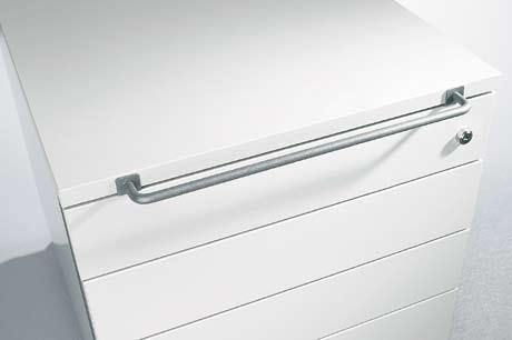 CUPIO Design Iiro Viljanen 671AR 671CJ 670SK 671C 671B 671A 673C 673B 673A 671BR Standardhöjden på Cupio-hurtsarna är 53,5 cm och 72 cm.