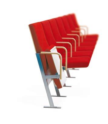 DET FINNS INTE TVÅ LIKADANA AUDITORIER ELLER KONSERTSALAR. VÅRA AUDITORIER BESTÄLLS FÖR ARKITEKTONISKT OLIKA OBJEKT OCH DÄRFÖR ÄR MODIFIERBARA STANDARDPRODUKTER EN SJÄLVK- LARHET HOS OSS.