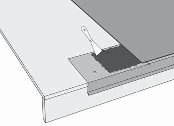 Om du använder Kerabit vindskiveplåtar ska du först fästa 50 x 50 mm trekantslister och täckbrädor intill dem.