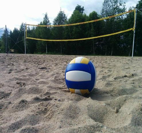 vattenskoter, hoppborg eller beachvolley. 14.00 Spår 15.00 Fika 15.30 Spår forts. 16.